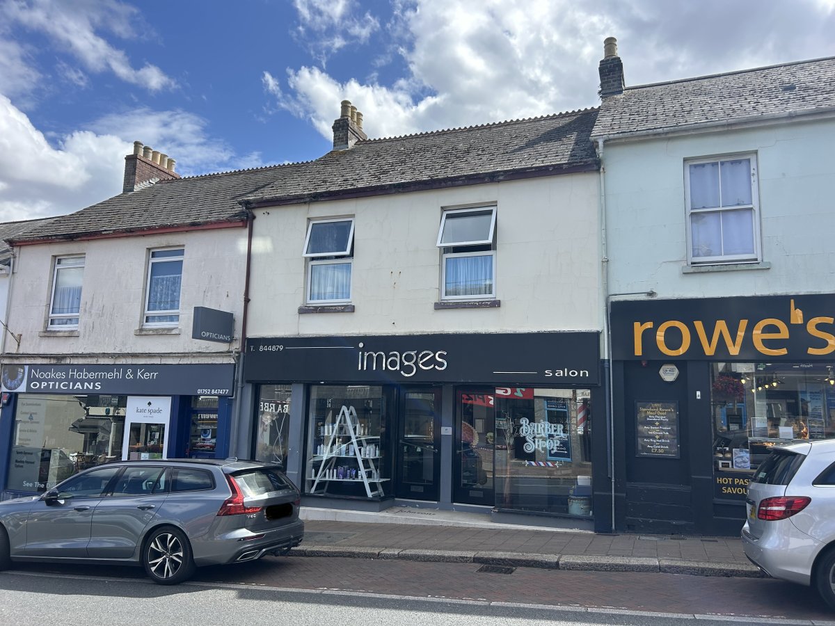 Retail in Saltash