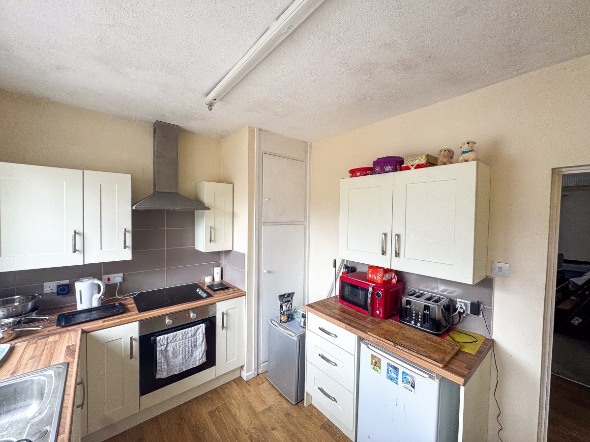 Retail/Shop in Redruth - photo 3