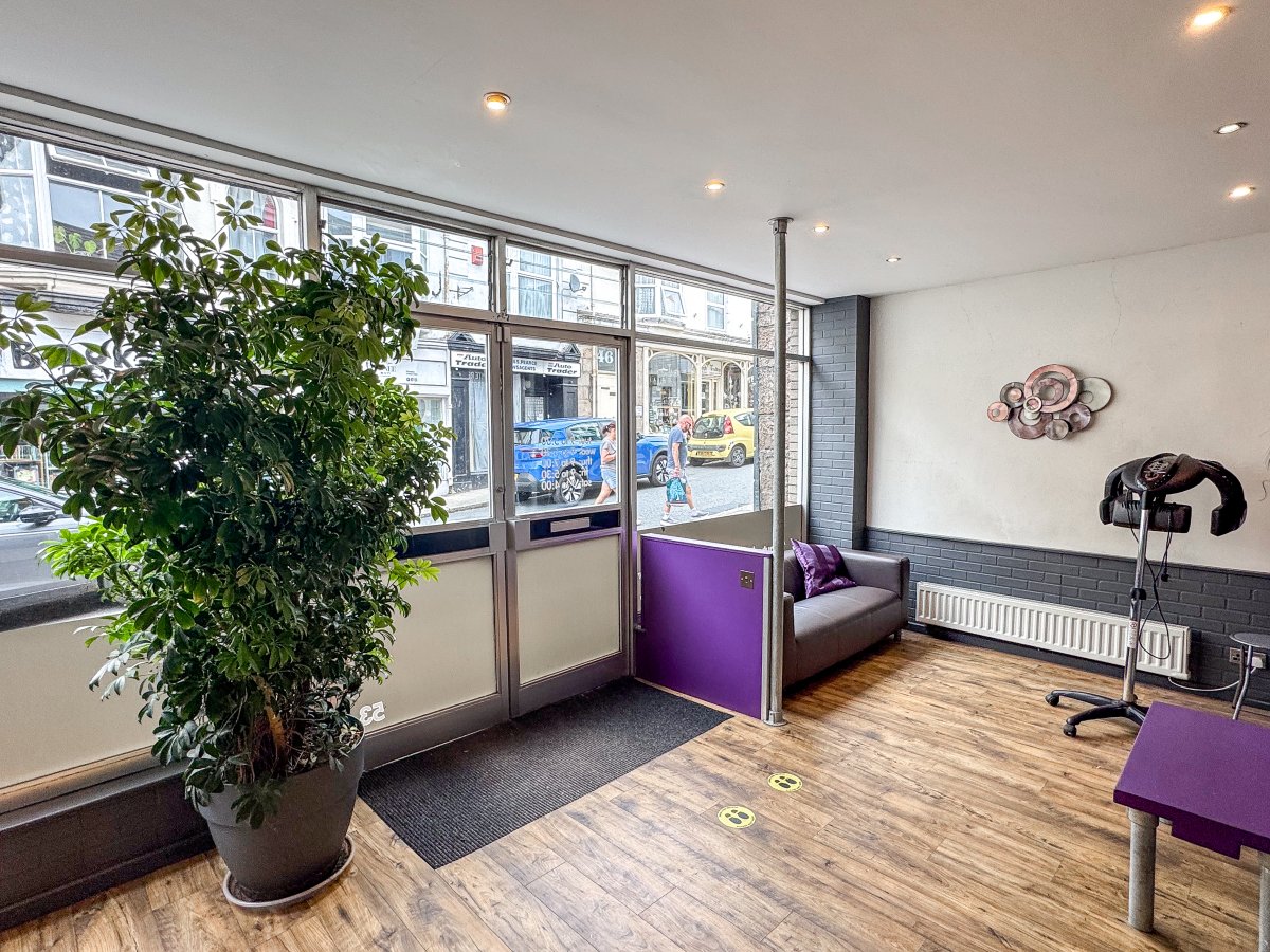Retail/Shop in Redruth - photo 4