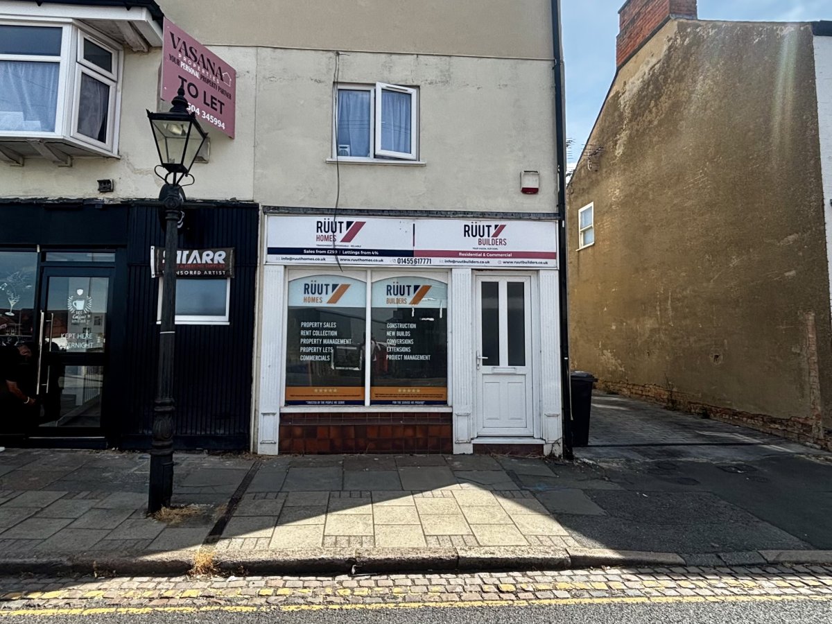 Retail in Hinckley