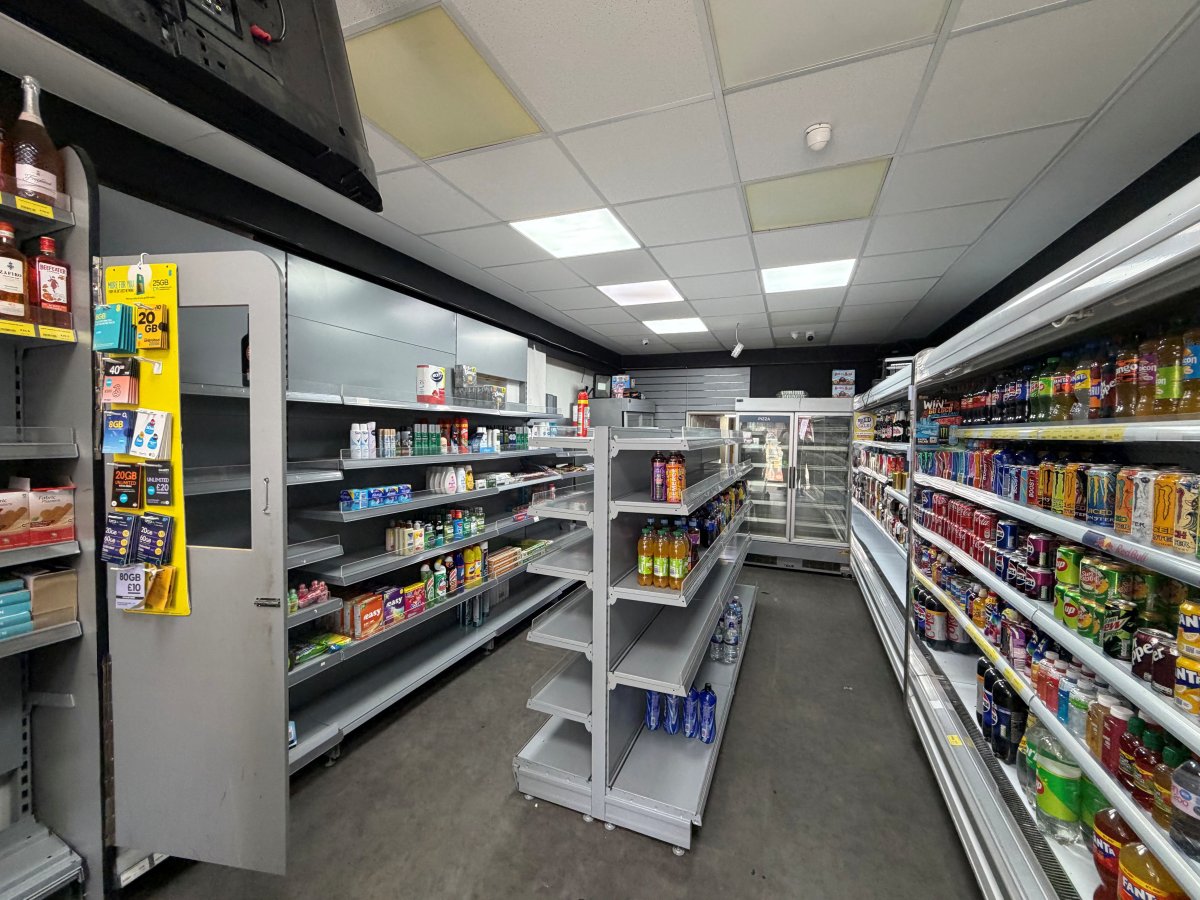 Retail/Shop in Leicester - photo 2