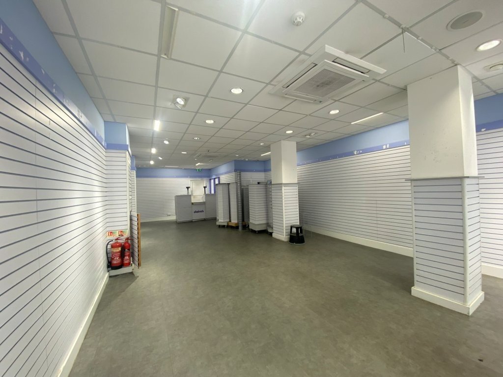 Retail/Shop in Ipswich - photo 3