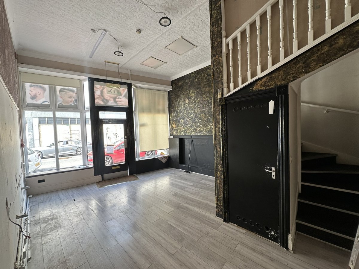 Retail/Shop in Eastbourne - photo 2