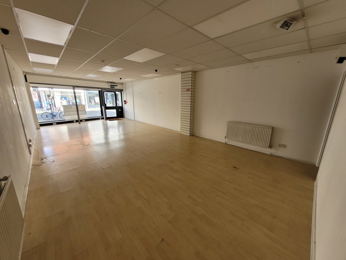 Retail/Shop in St. Neots - photo 3