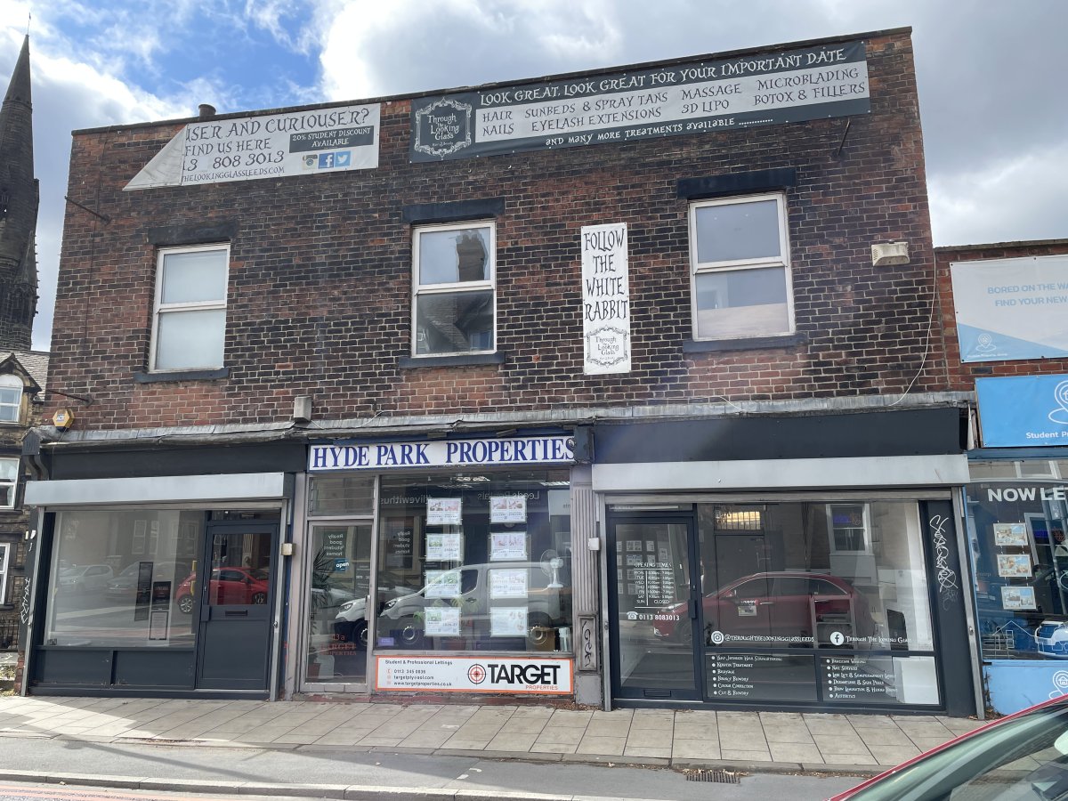 Retail/Shop in Leeds - photo 2