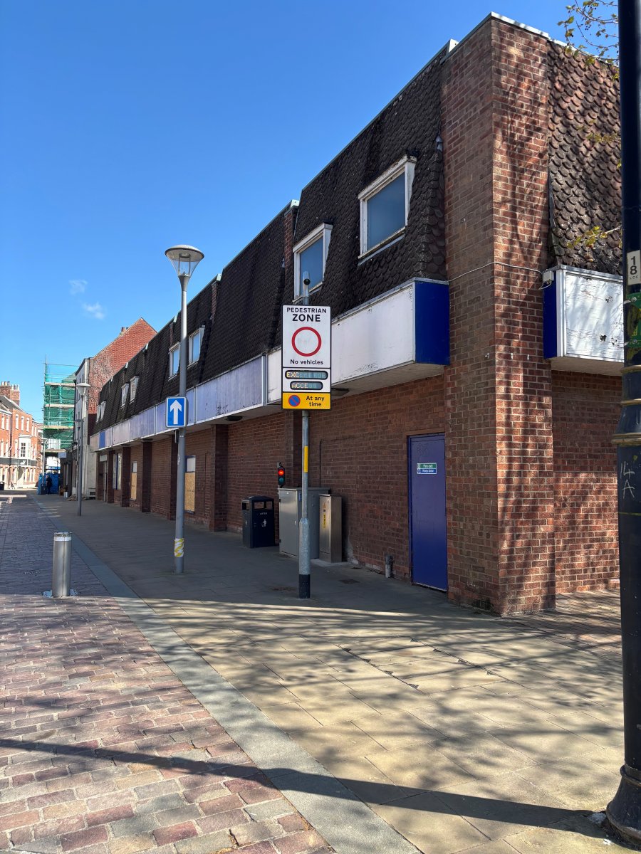 Retail/Shop in Gainsborough - photo 2