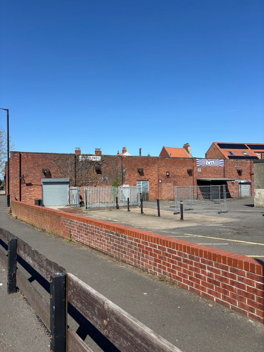 Retail/Shop in Gainsborough - photo 3