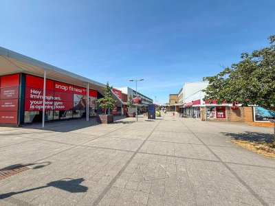 Retail/Shop in Immingham - photo 2