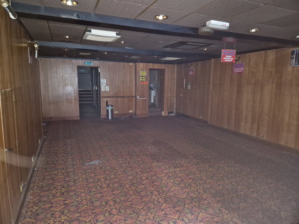 Retail/Shop in Ilkeston - photo 3
