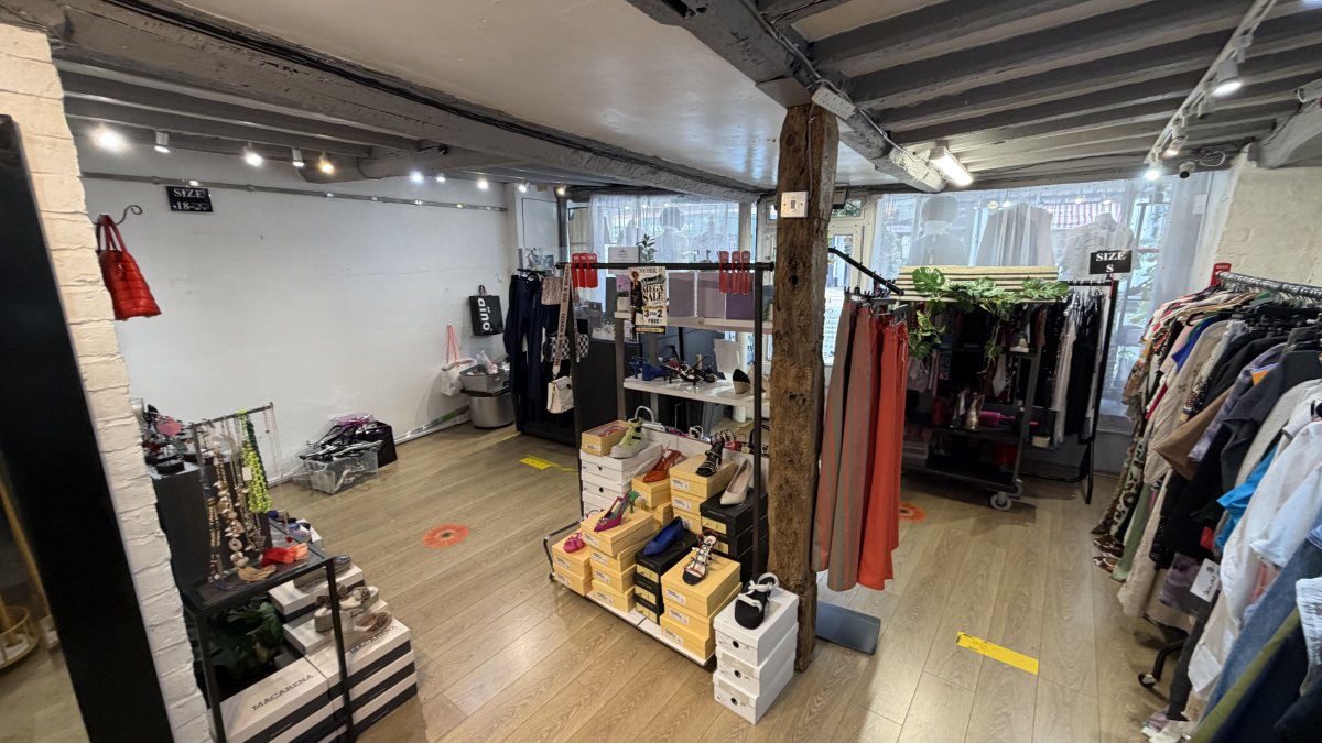 Retail/Shop in Warwick - photo 3