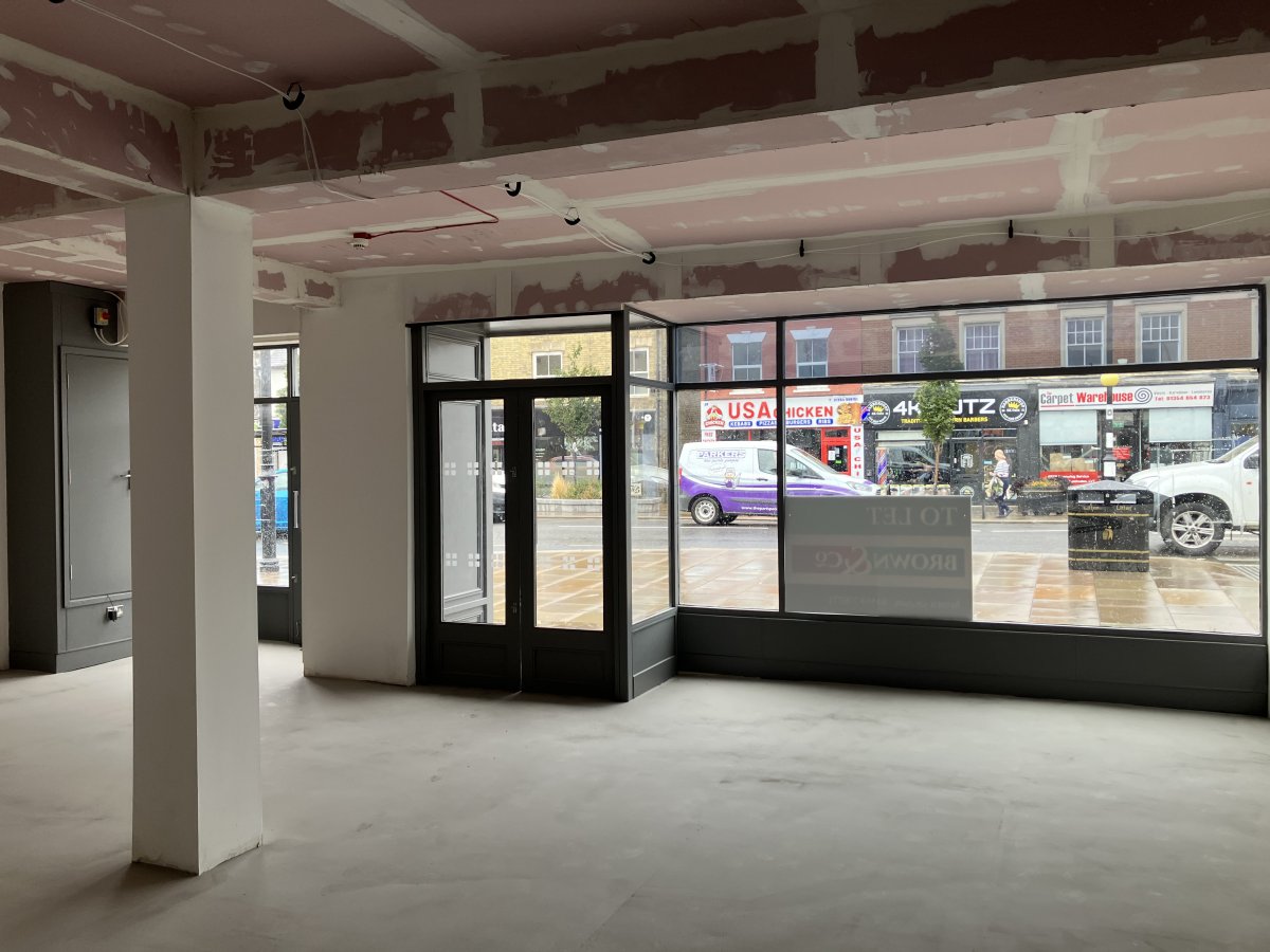 Retail/Shop in March - photo 3