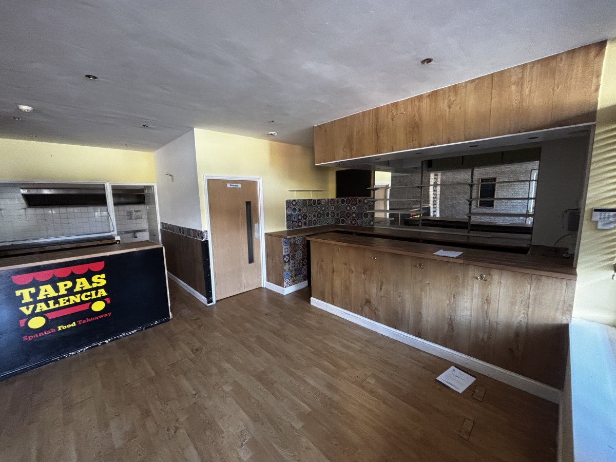 Retail/Shop in Staverton Marina - photo 3