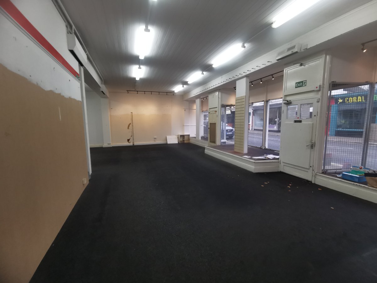 Retail/Shop in Great Yarmouth - photo 2