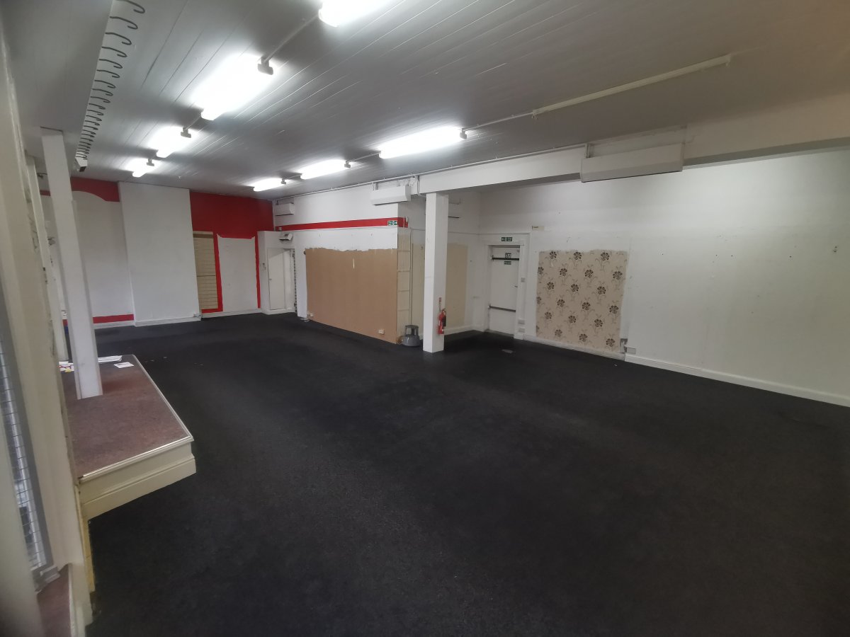 Retail/Shop in Great Yarmouth - photo 4