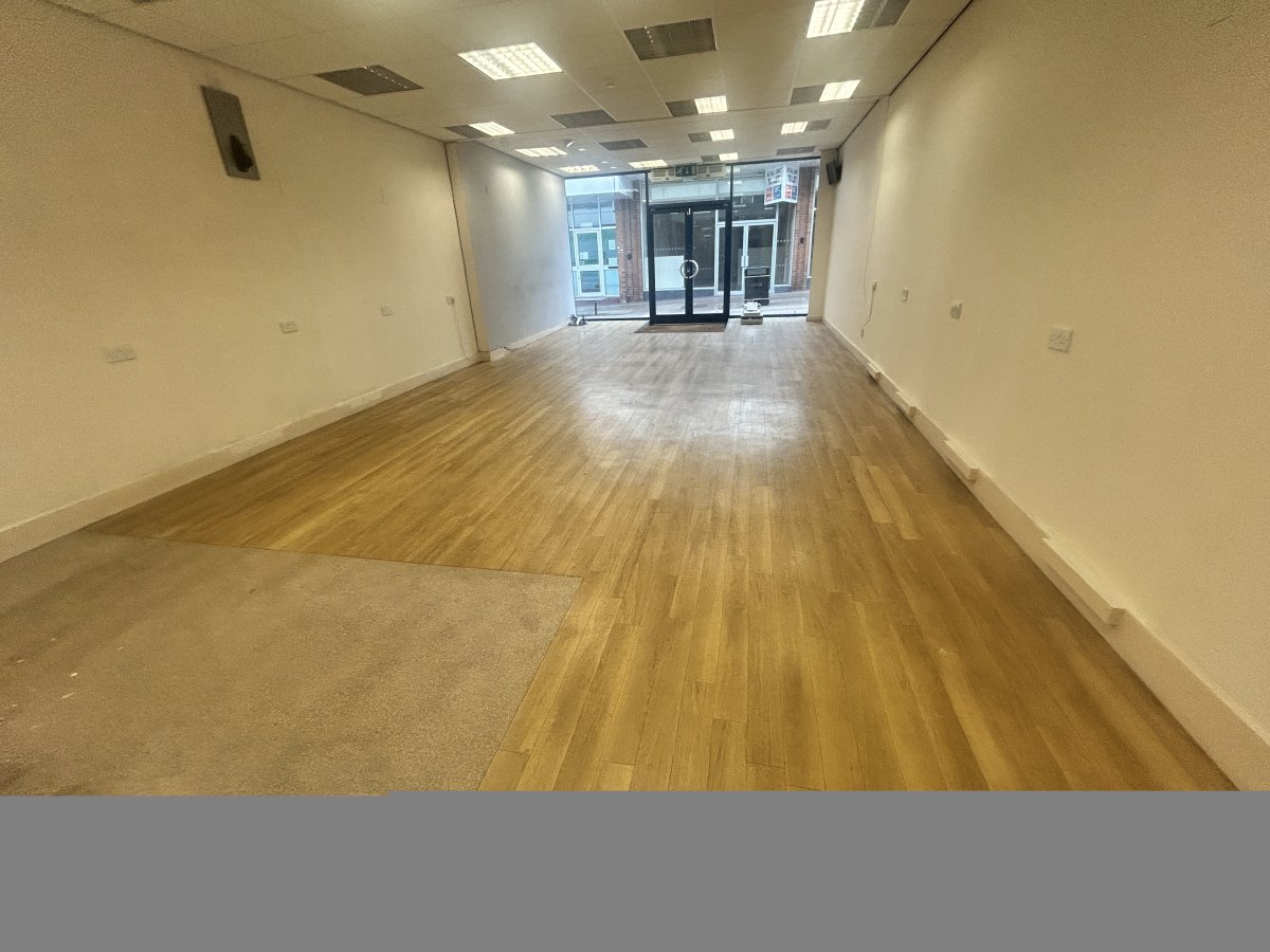 Retail/Shop in Tewkesbury - photo 2