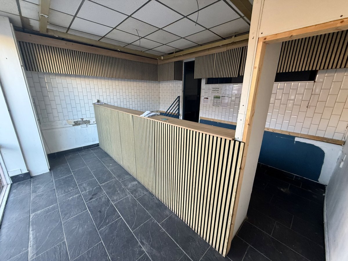 Retail/Shop in Leicester - photo 2