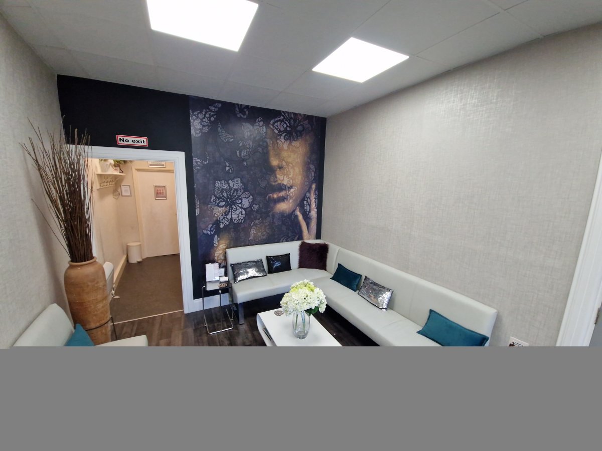 Retail/Shop in Derby - photo 4