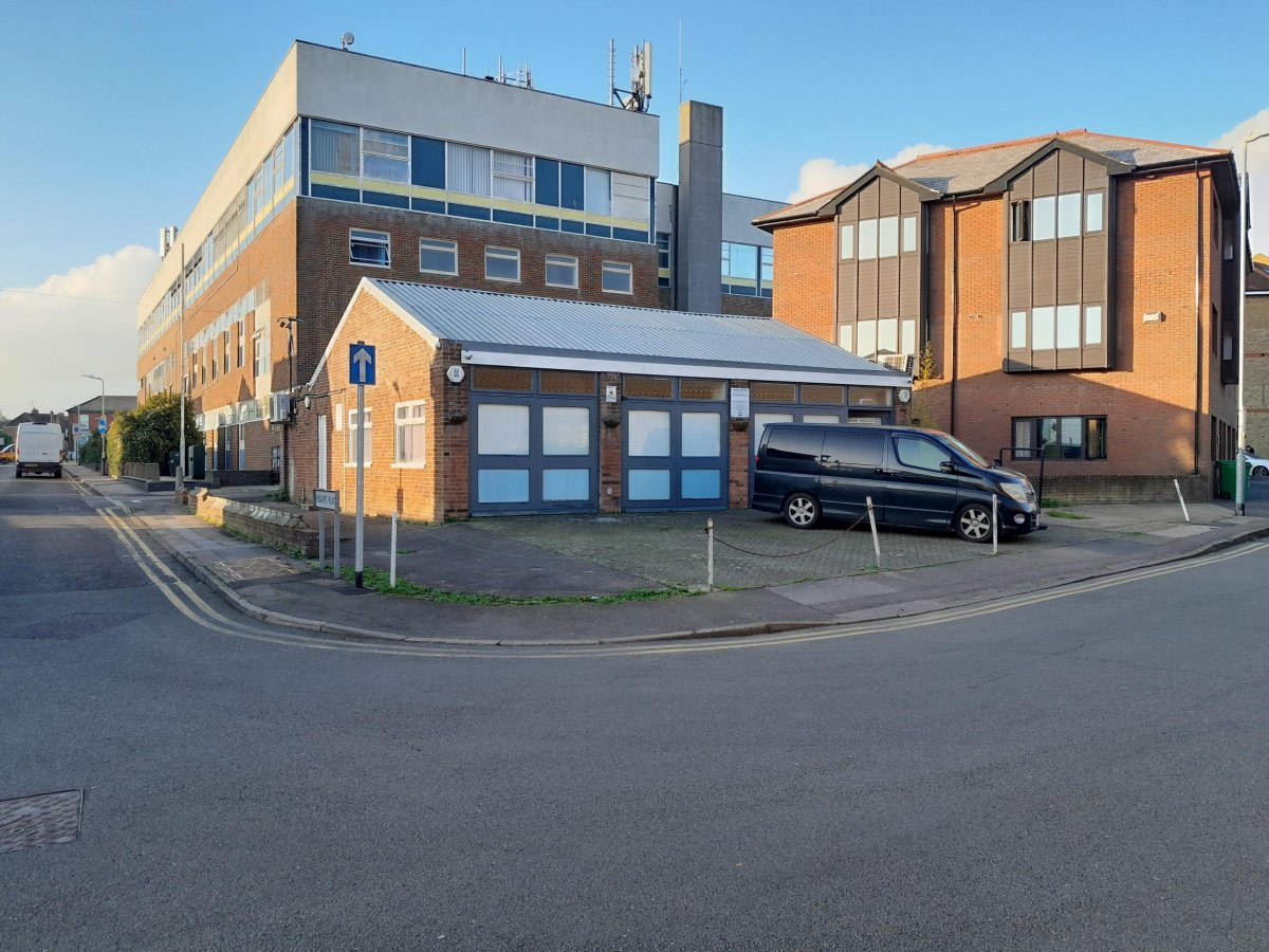 Retail in Ashford