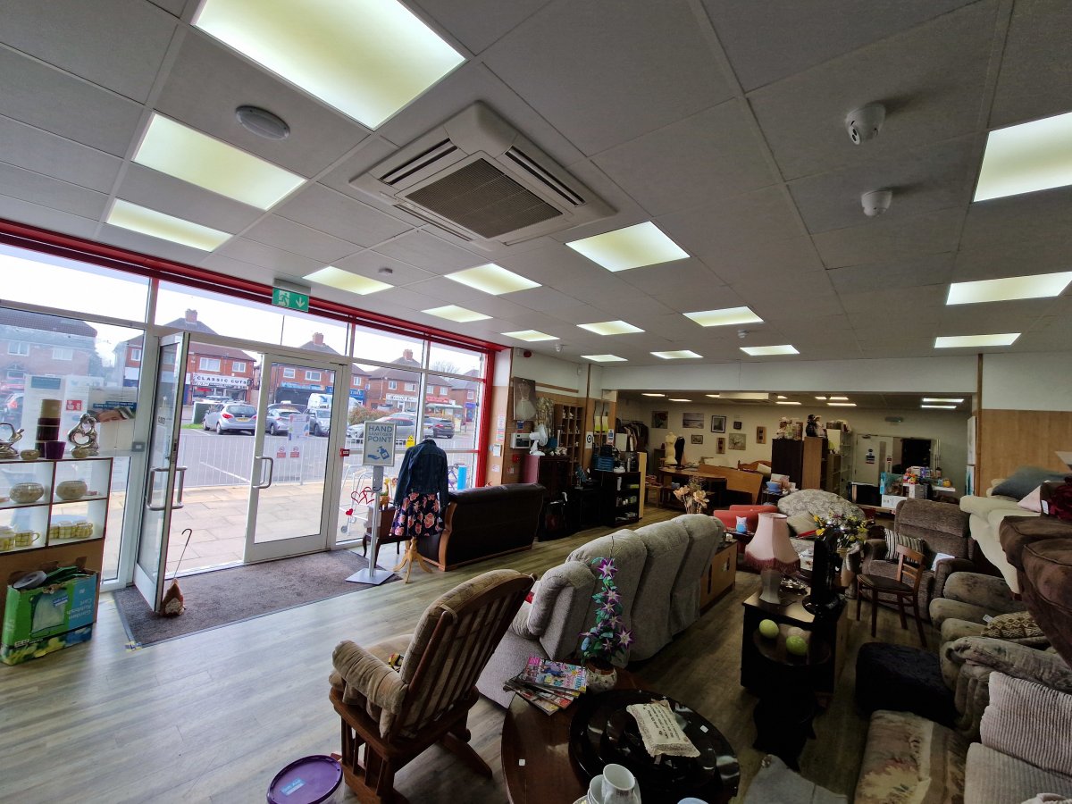 Retail/Shop in Derby - photo 2