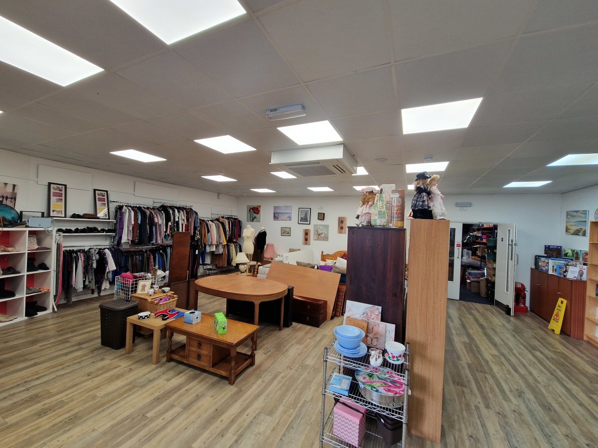 Retail/Shop in Derby - photo 3