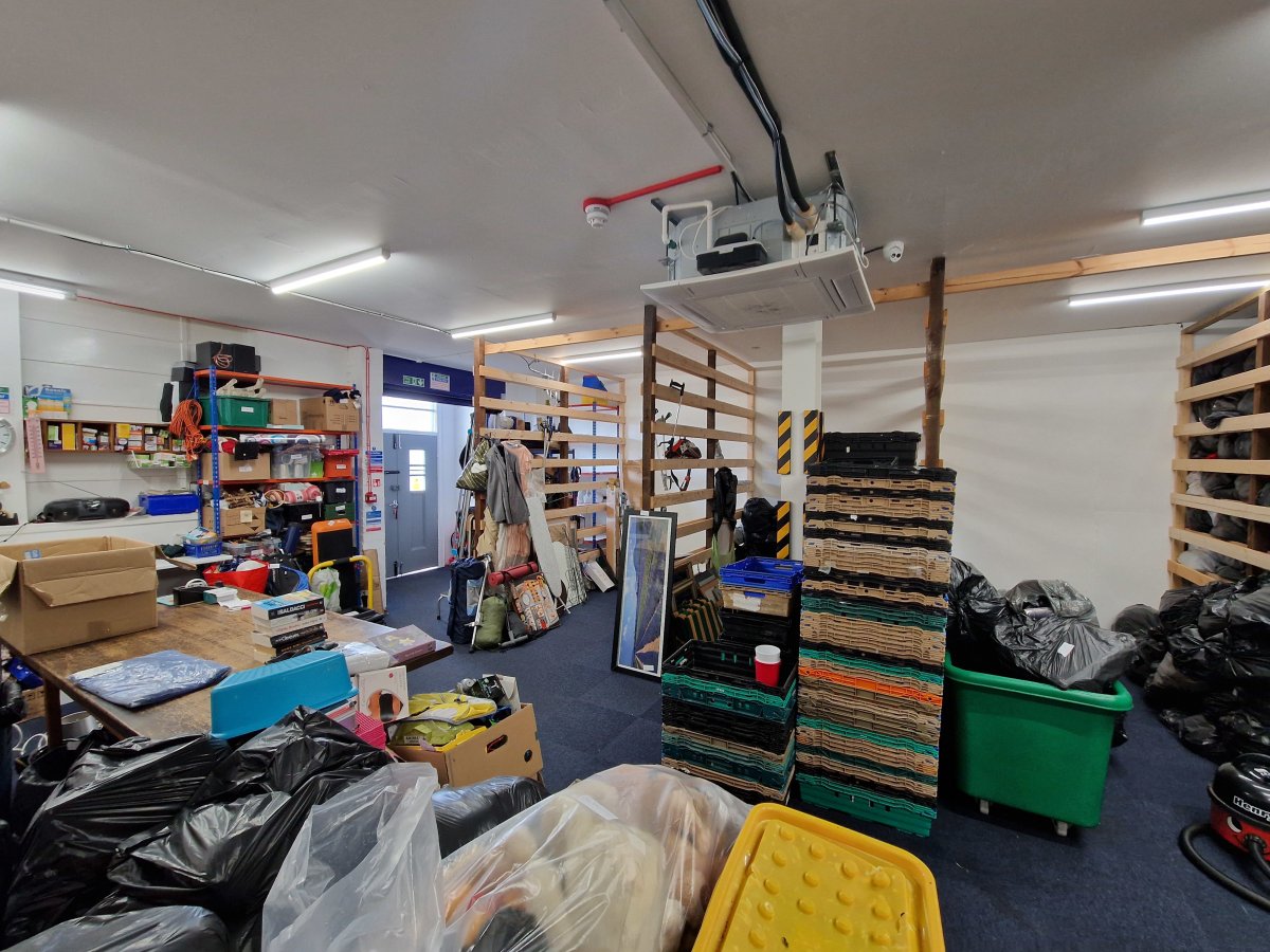 Retail/Shop in Derby - photo 4