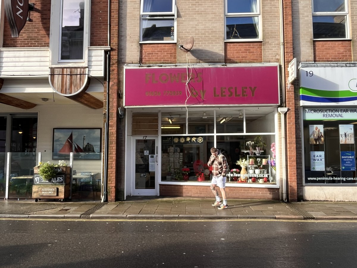 Retail/Shop in Teignmouth - photo 3