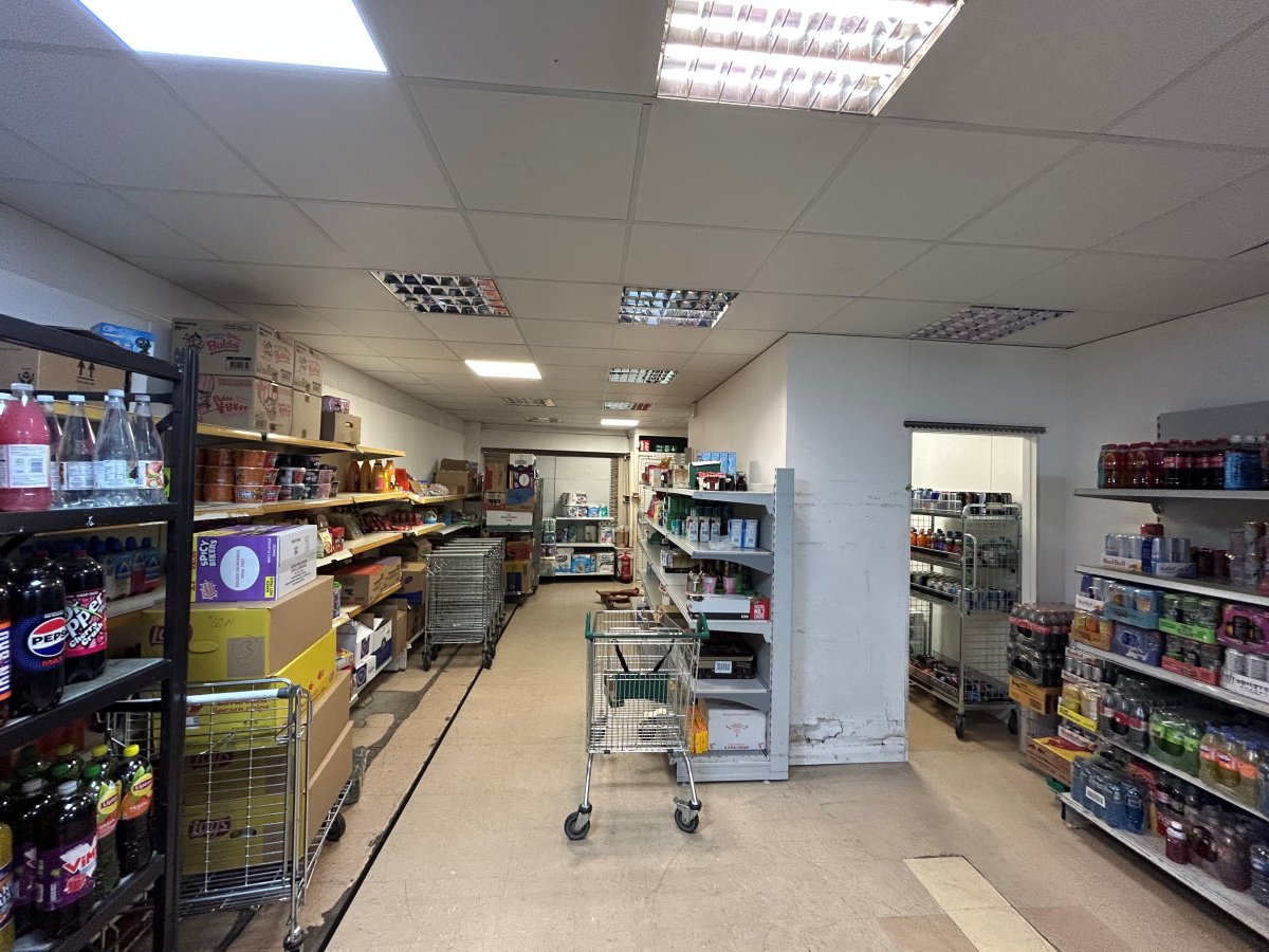 Retail/Shop in Leicester - photo 4