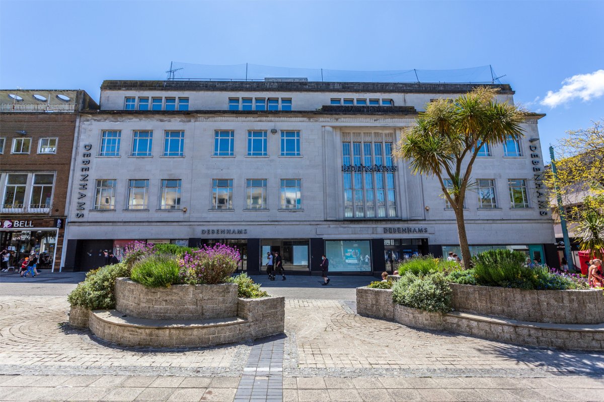 Retail/Shop in Plymouth - photo 3