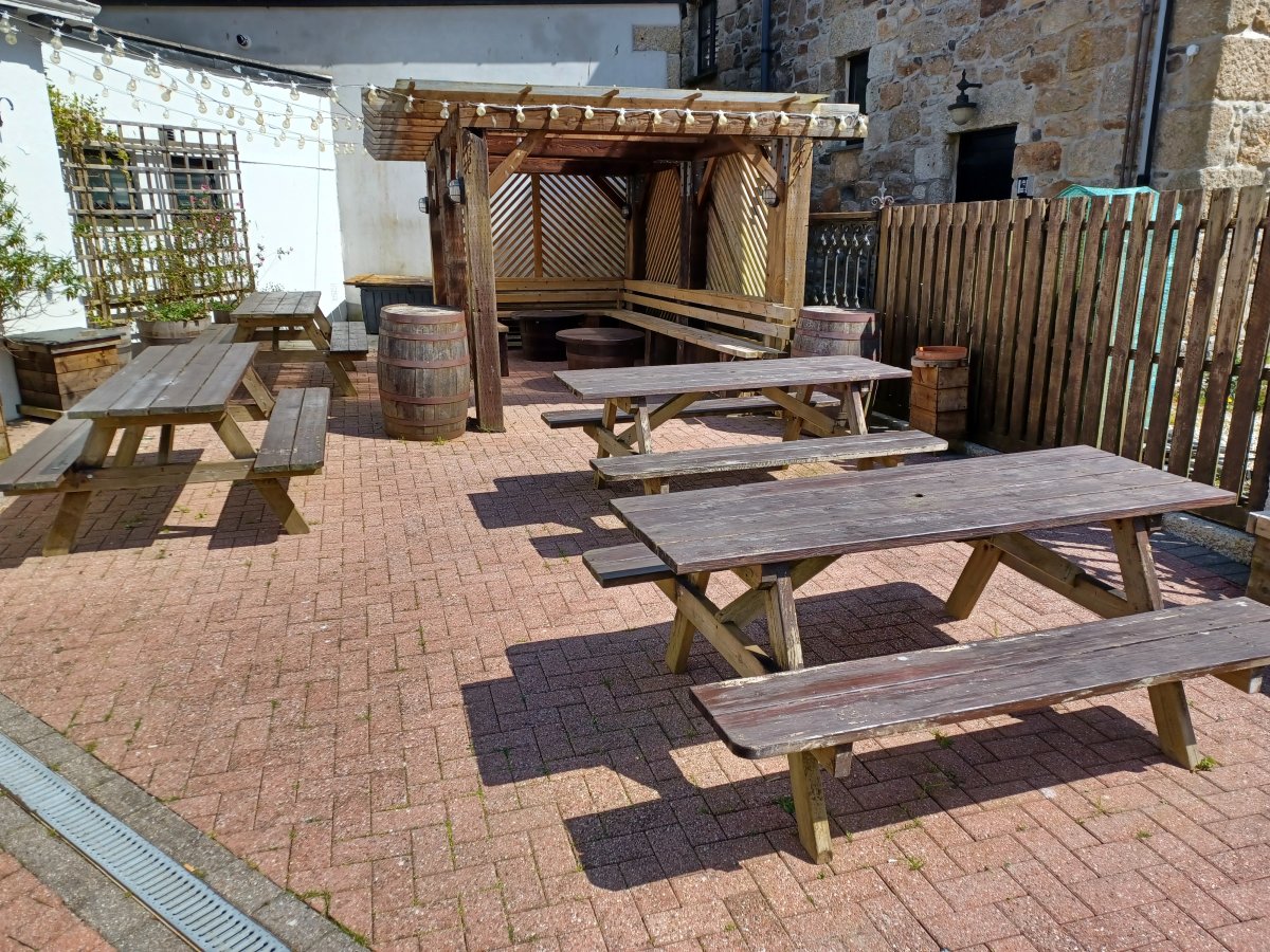 Retail/Shop in Penzance - photo 2