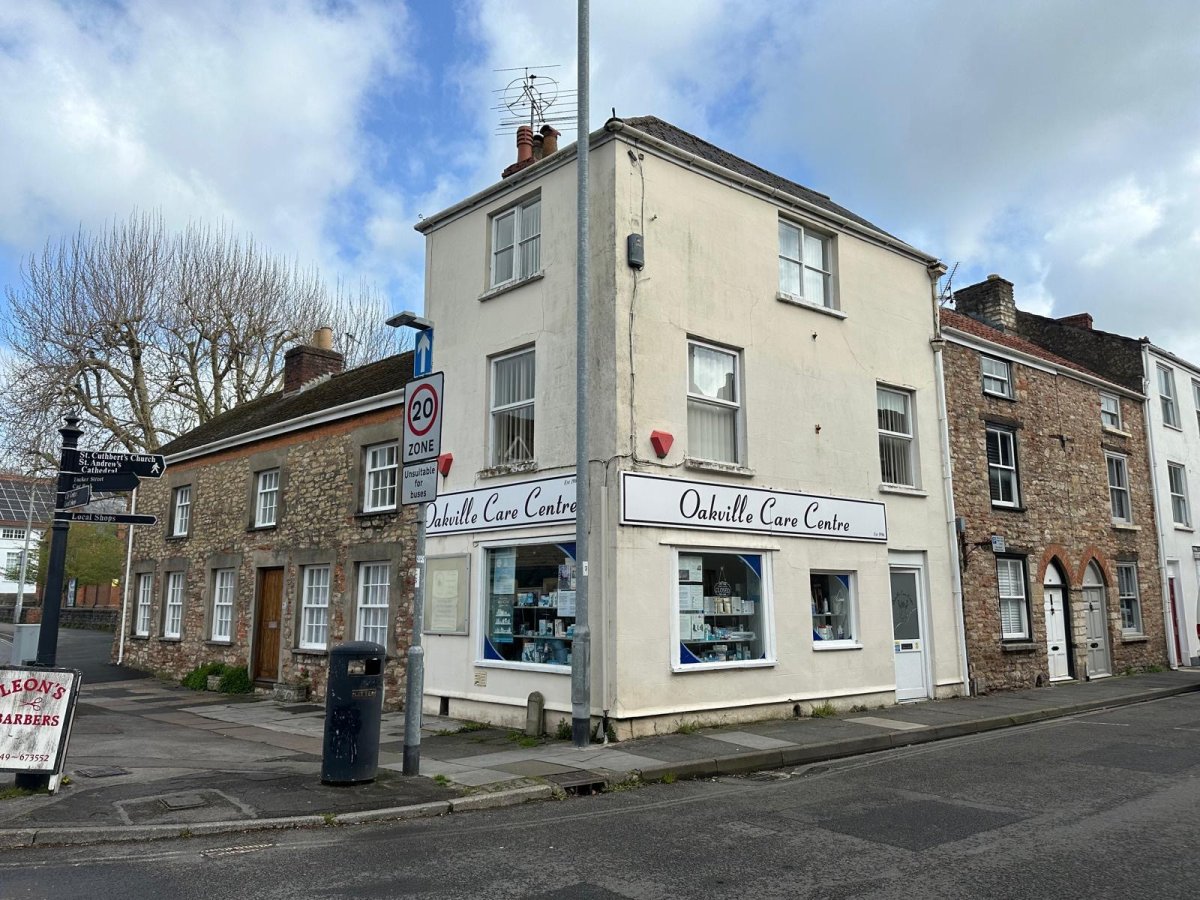 Retail in Wells