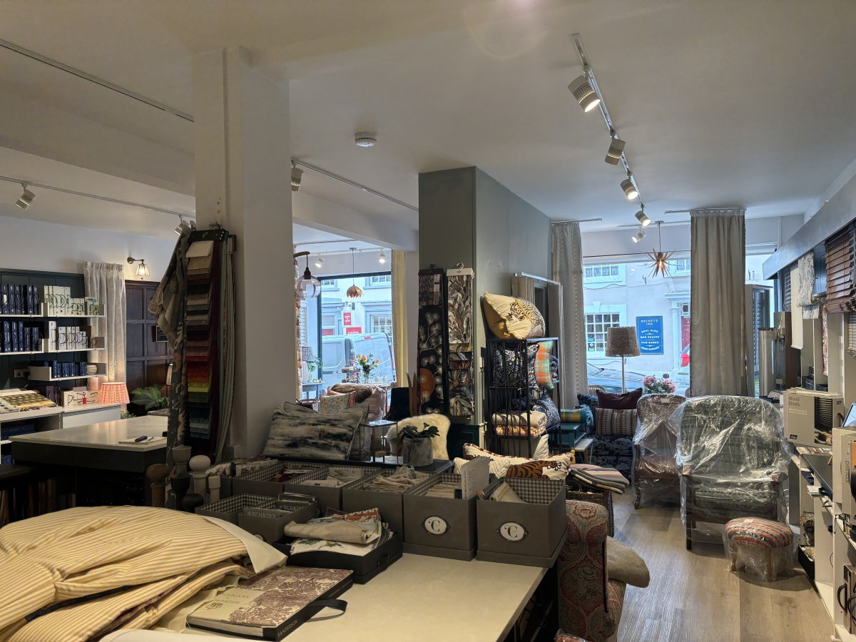 Retail/Shop in Glastonbury - photo 3