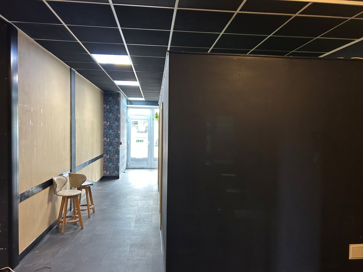 Retail/Shop in Plymouth - photo 3