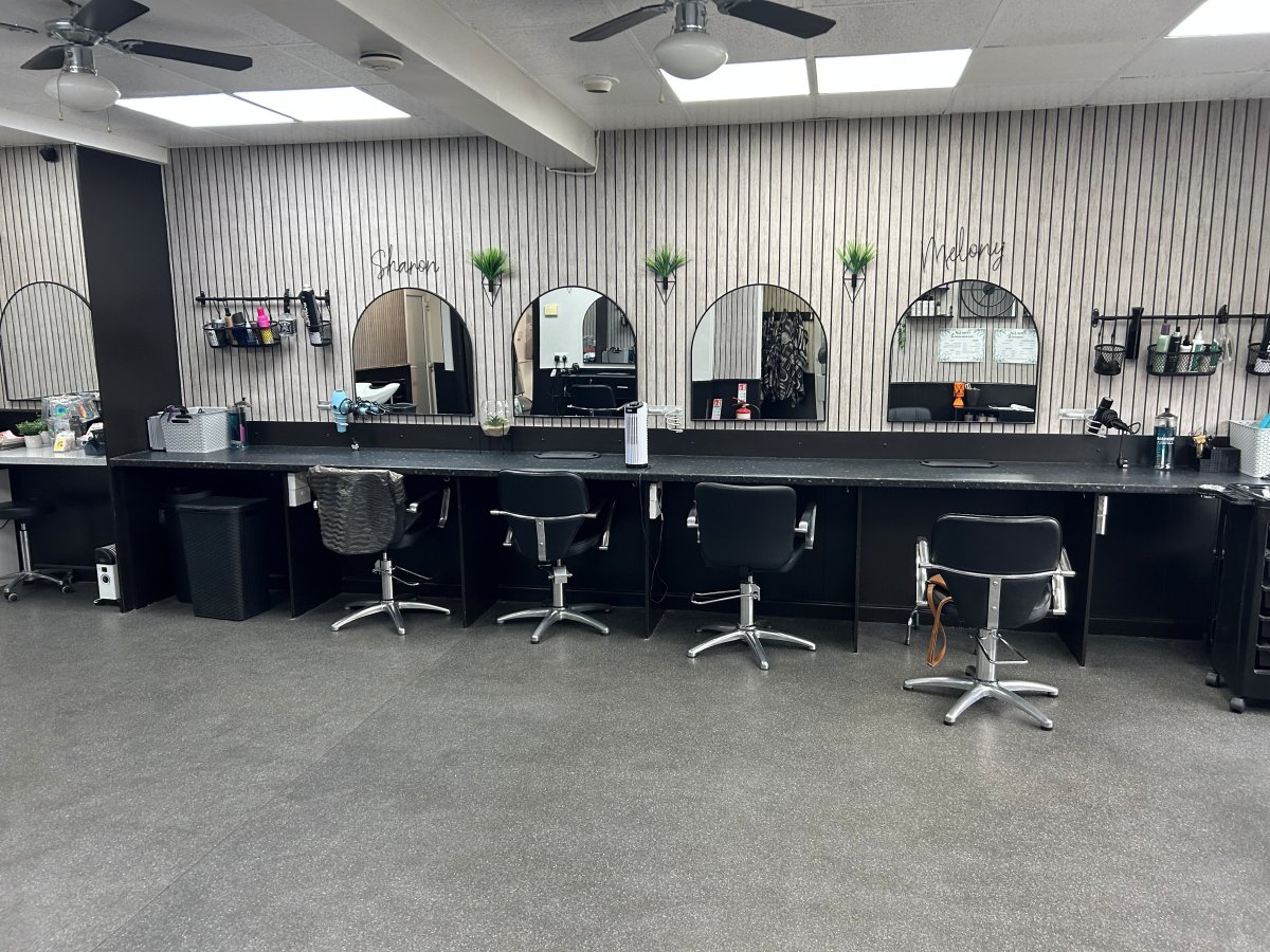 Retail/Shop in Plymouth - photo 4