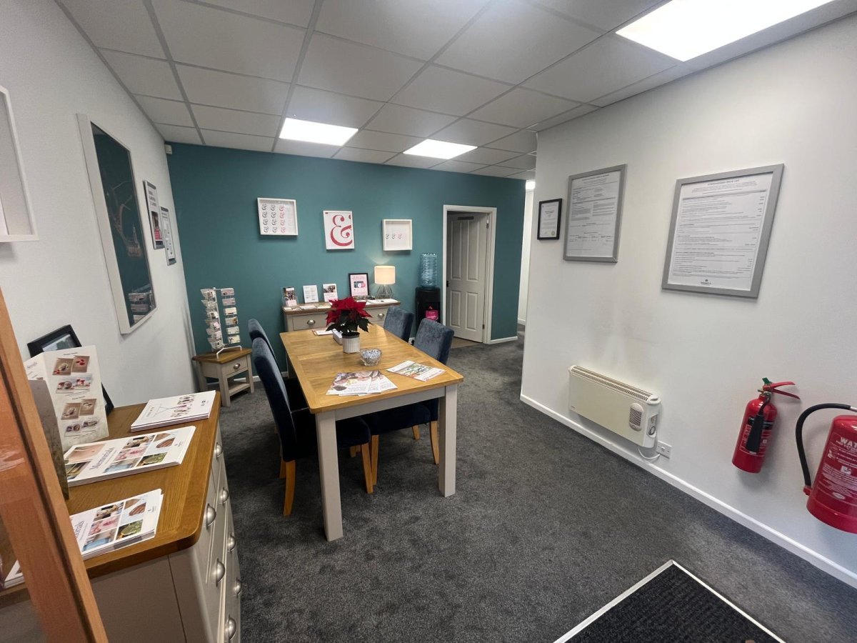 Retail/Shop in Leicester - photo 4