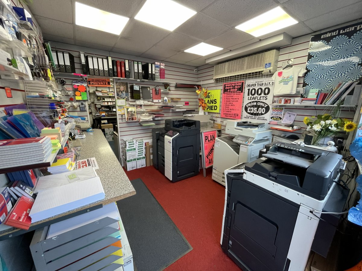 Retail/Shop in Leicester - photo 3