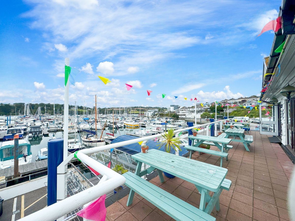 Retail in Falmouth