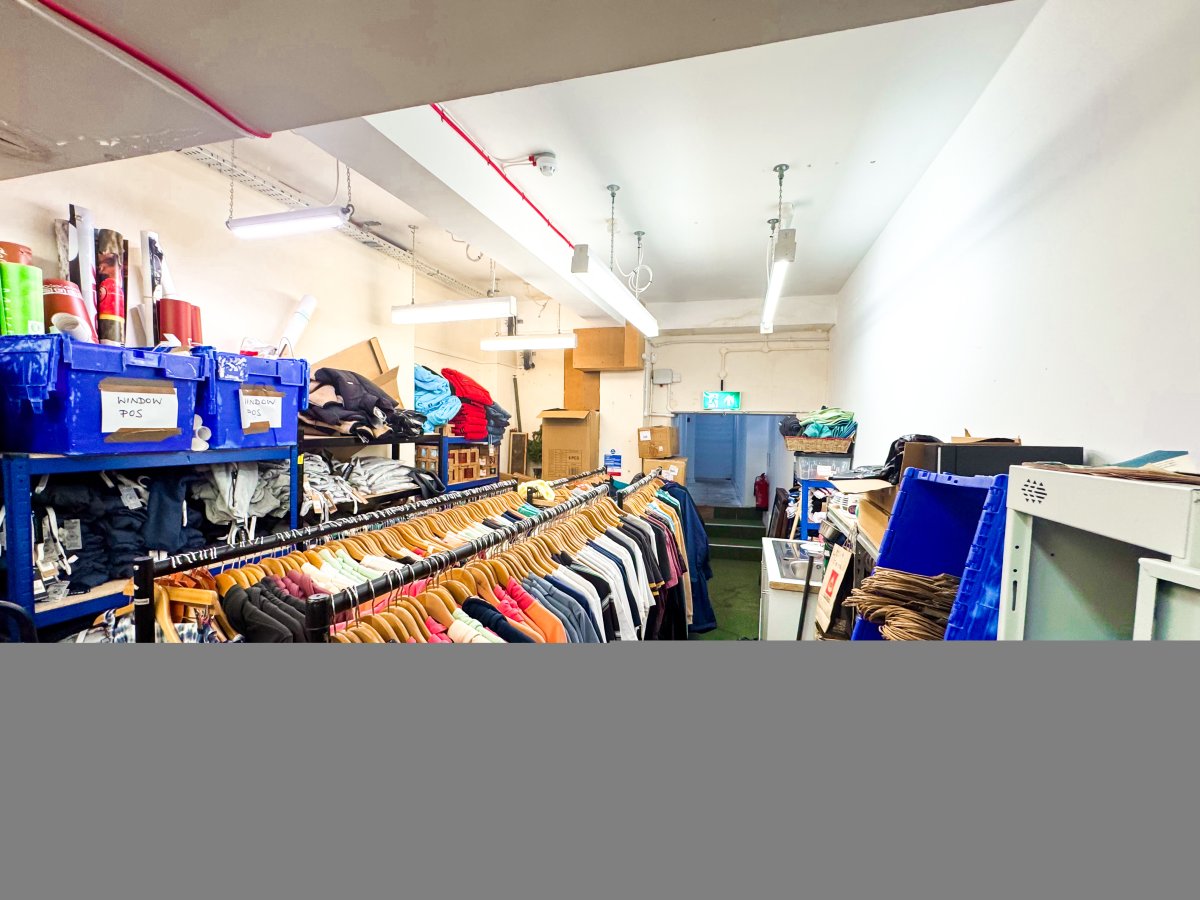 Retail/Shop in Truro - photo 4