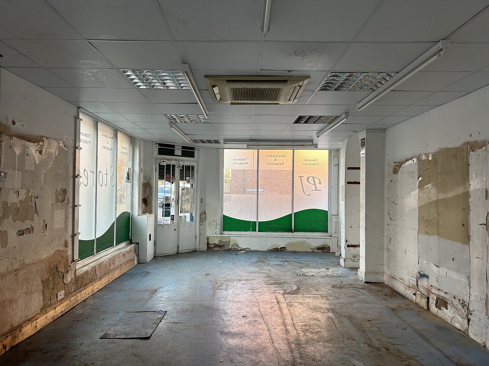 Retail/Shop in Derby - photo 3