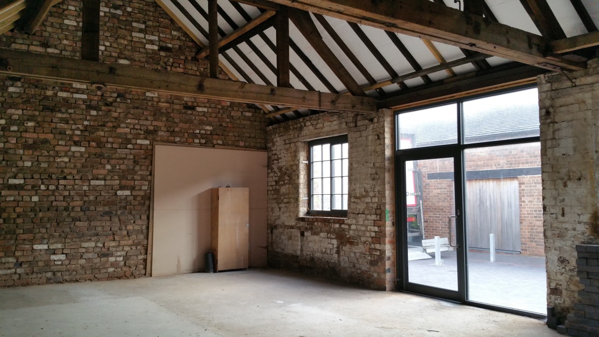 Retail/Shop in Swadlincote - photo 3