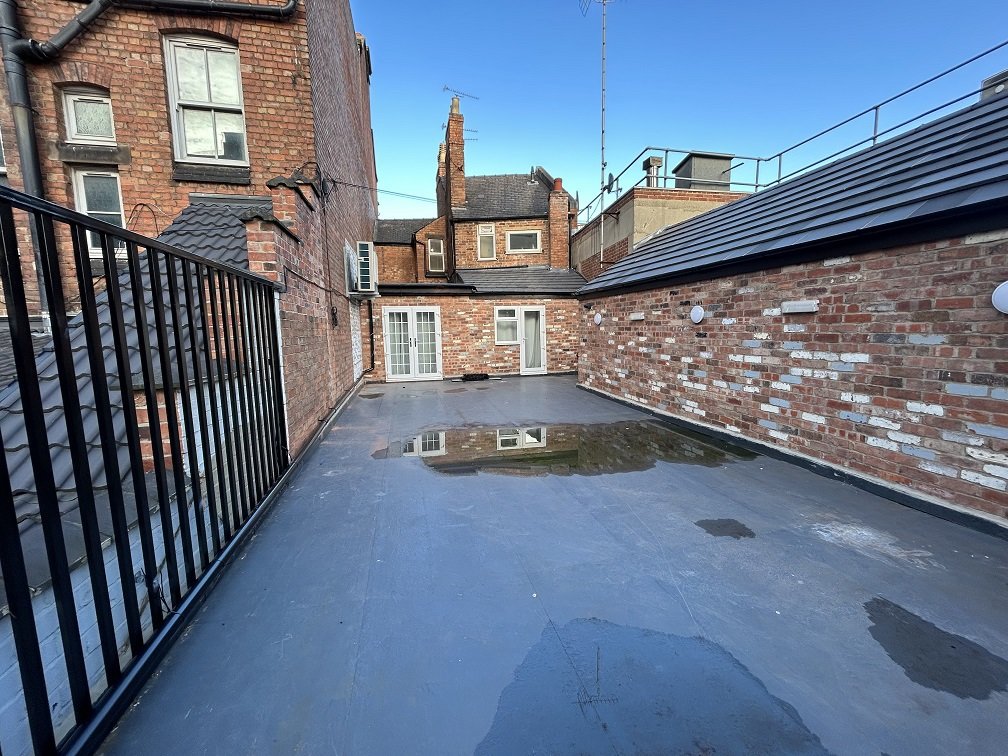 Retail/Shop in Derby - photo 4