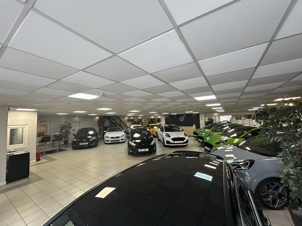 Retail/Shop in Alfreton - photo 2