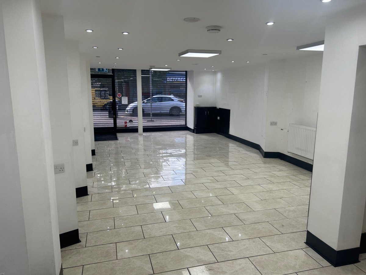 Retail/Shop in Nottingham - photo 3