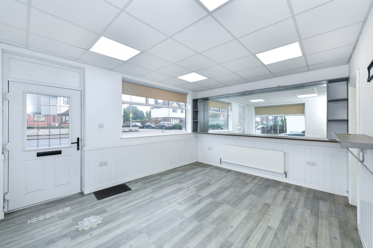 Retail/Shop in Nottingham - photo 3