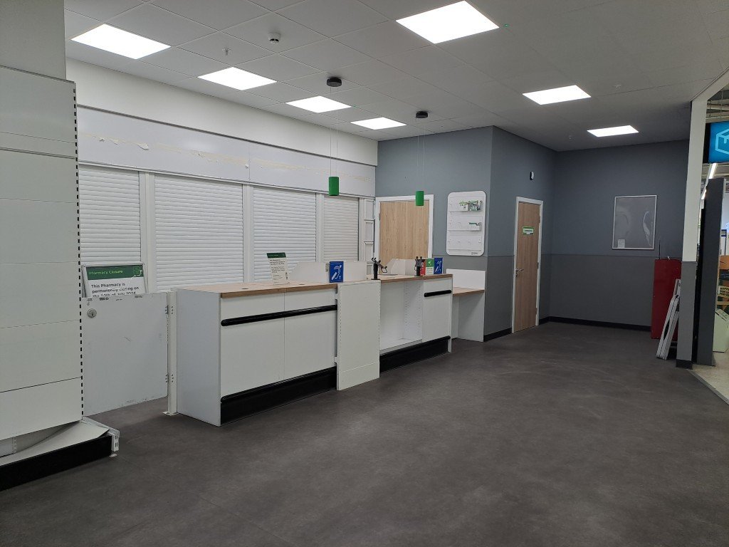 Retail/Shop in Walsall - photo 4