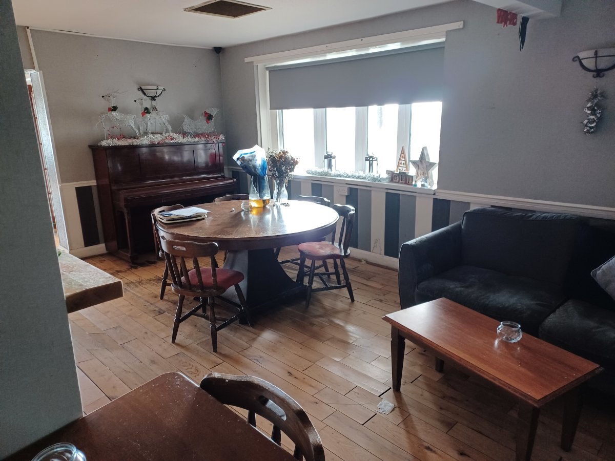Retail/Shop in West Alvington - photo 3