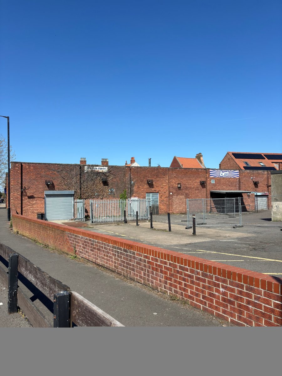 Retail/Shop in Gainsborough - photo 3