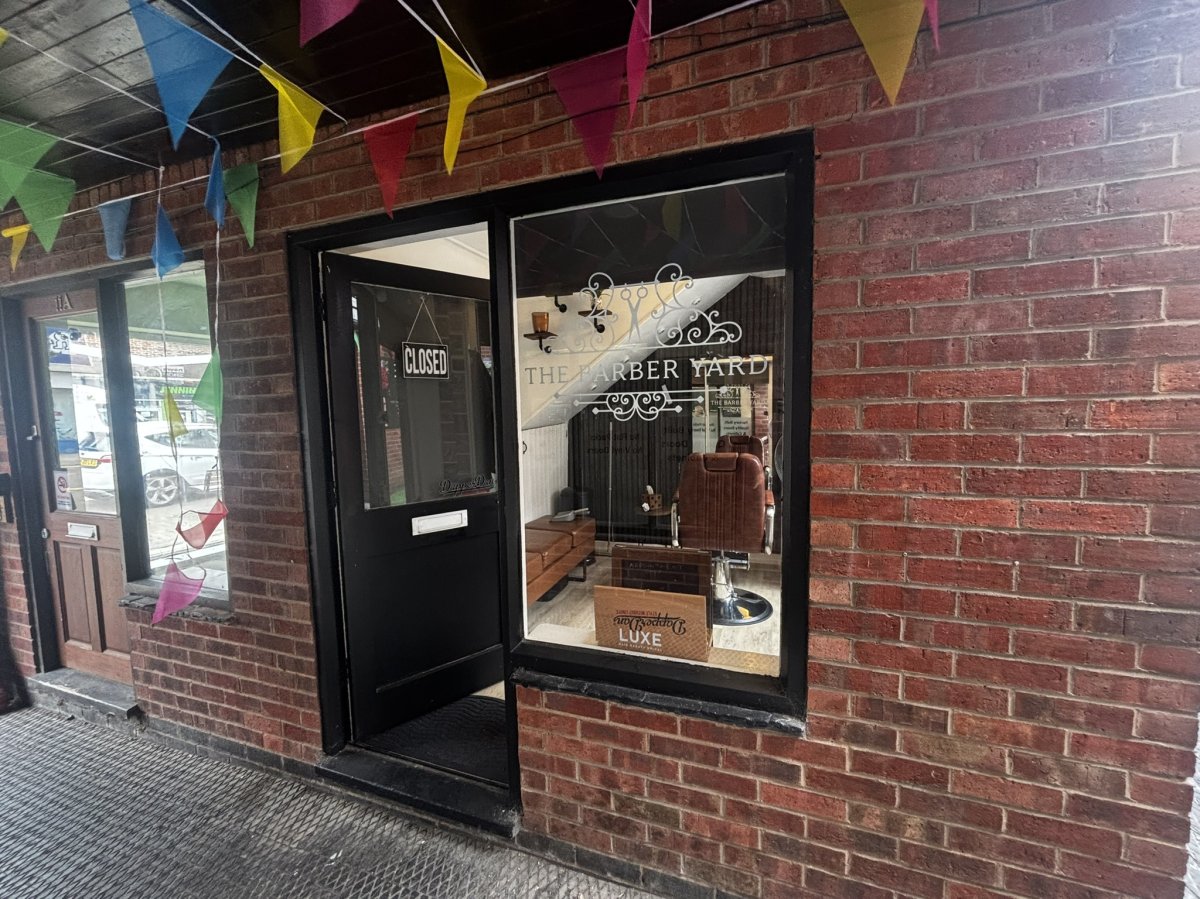 Retail/Shop in Hinckley - photo 3
