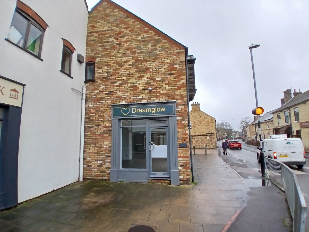Retail/Shop in St Ives (Cambs) - photo 3