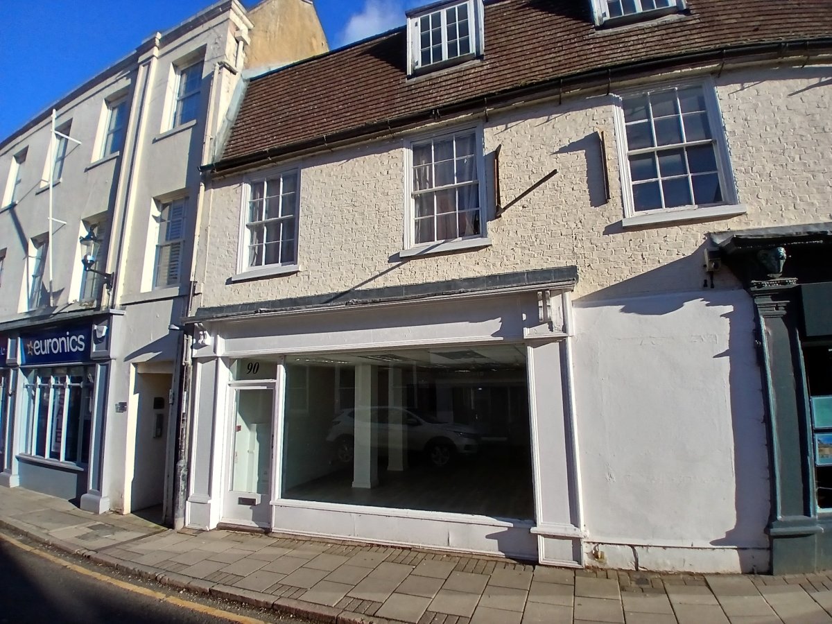 Retail in Huntingdon