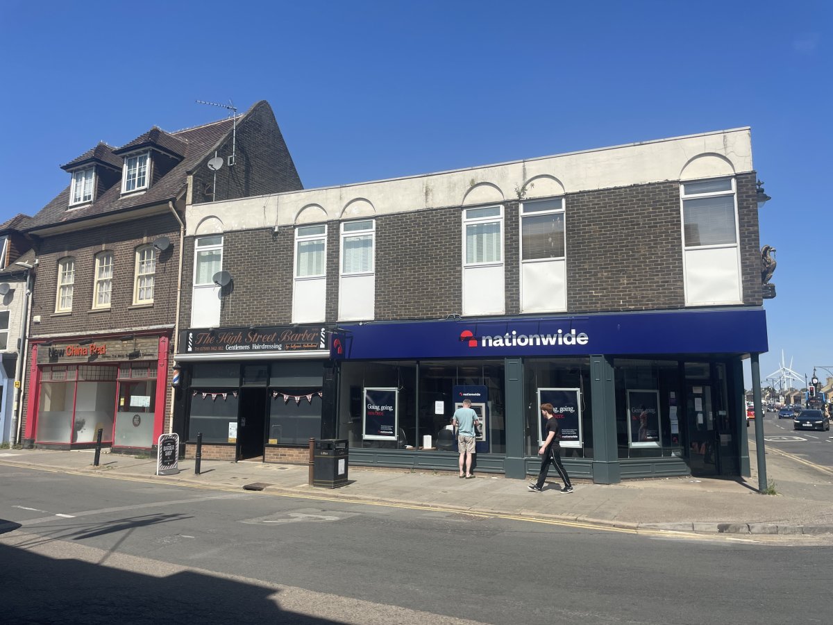 Retail/Shop in Ramsey - photo 2